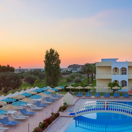 Memphis Beach Hotel Колимбия Экстерьер фото